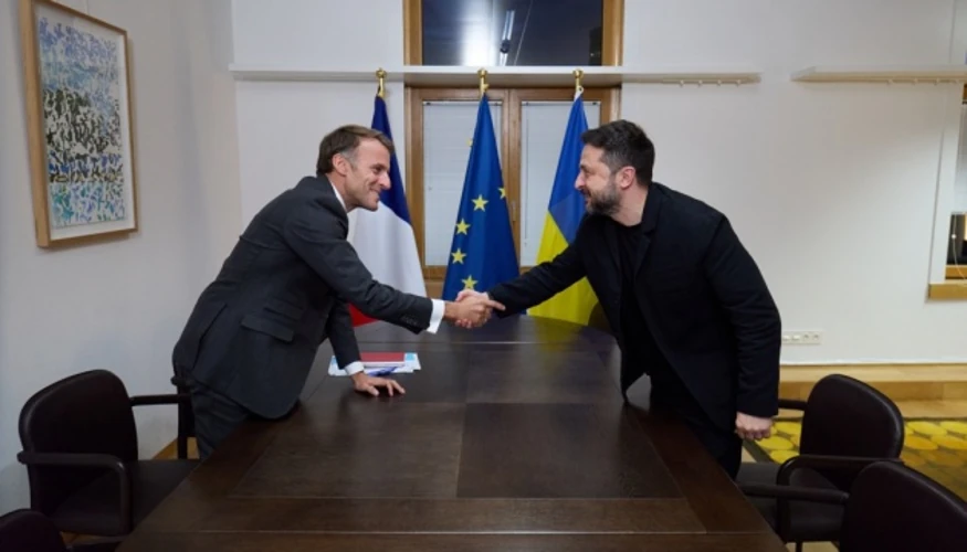 Президент Франції Еммануель Макрон на пресконференції за підсумками засідання Європейської ради у Брюсселі